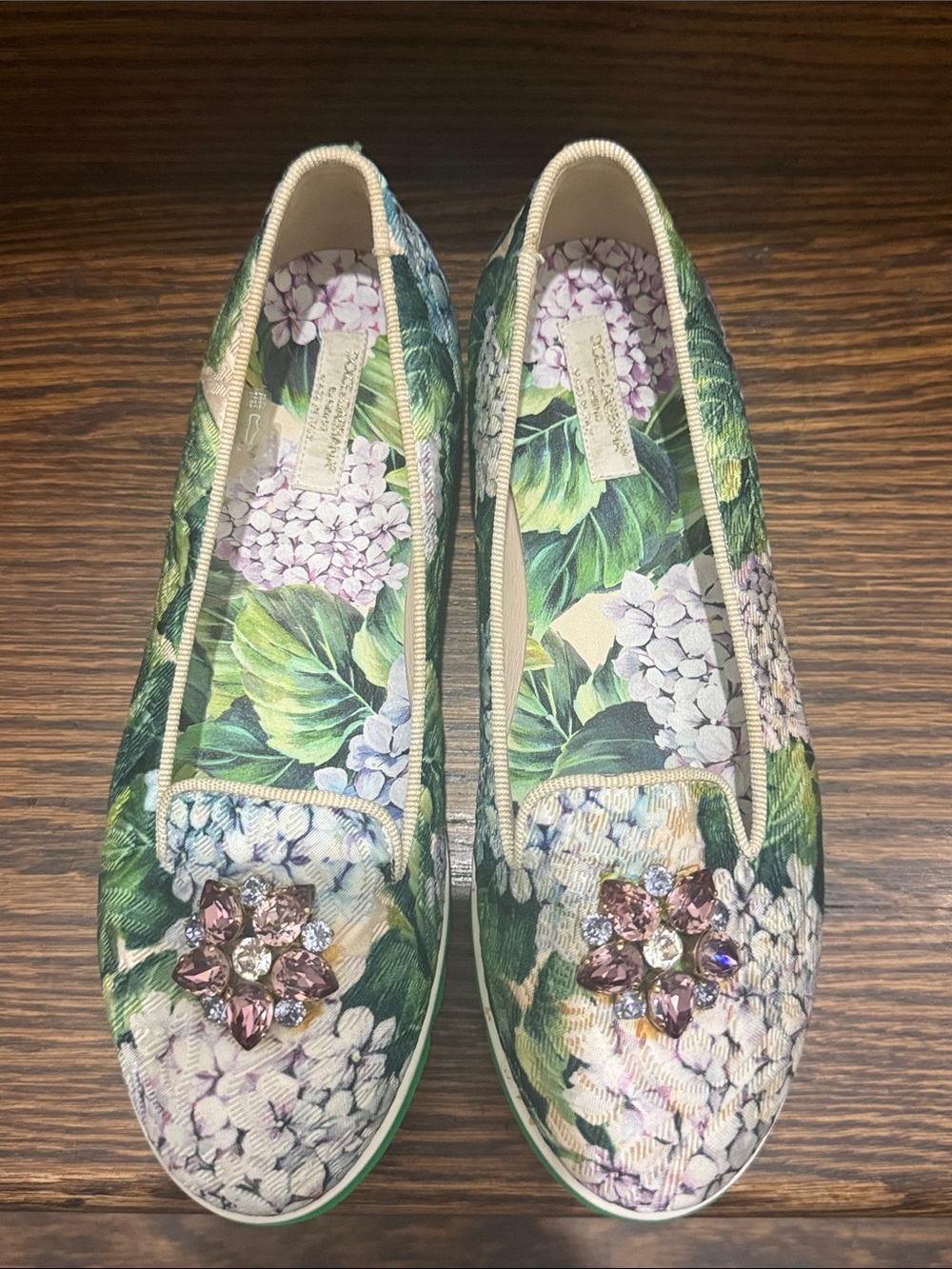 Dolce Gabbana Kids Embellished Floral Slip-On Flats in Green and Pink 35